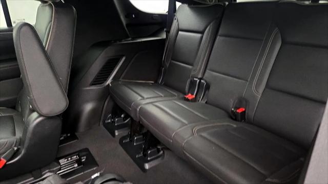 2023 GMC Yukon 4WD SLT