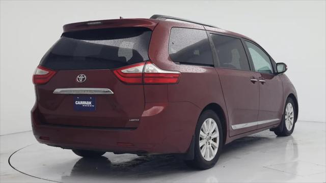 2017 Toyota Sienna Limited 7 Passenger