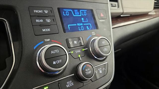 2017 Toyota Sienna Limited 7 Passenger