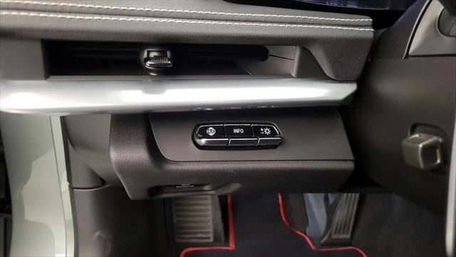 2022 Chevrolet Corvette Stingray RWD Coupe 2LT