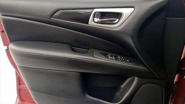 2019 Nissan Pathfinder SV