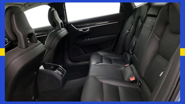 2018 Volvo S90 T5 Momentum