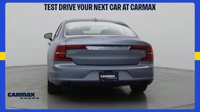 2018 Volvo S90 T5 Momentum