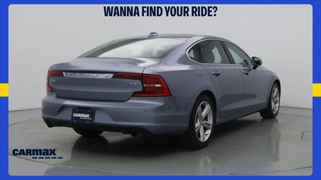 2018 Volvo S90 T5 Momentum