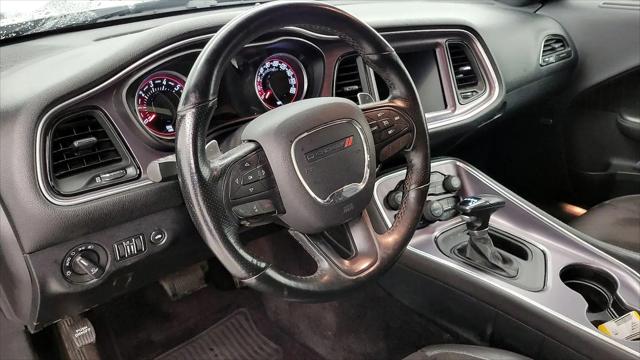 2017 Dodge Challenger 392 Hemi Scat Pack Shaker