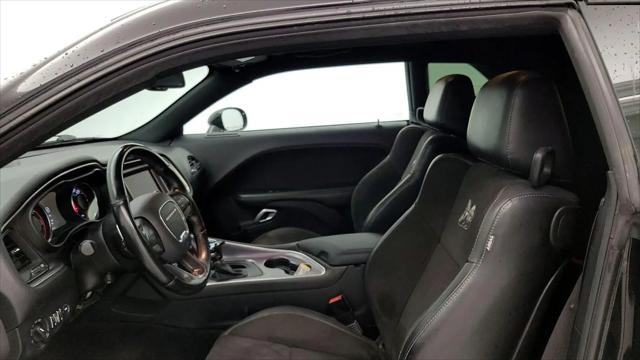 2017 Dodge Challenger 392 Hemi Scat Pack Shaker