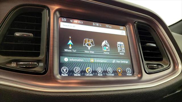 2017 Dodge Challenger 392 Hemi Scat Pack Shaker