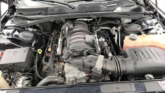 2017 Dodge Challenger 392 Hemi Scat Pack Shaker
