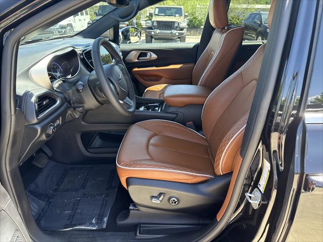 2024 Chrysler Pacifica Pinnacle