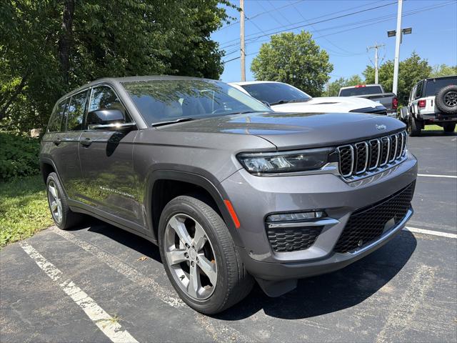 2022 Jeep Grand Cherokee Limited 4x4 for sale in Montgomeryville, PA