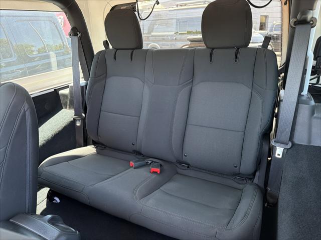2022 Jeep Wrangler Sport S 4x4