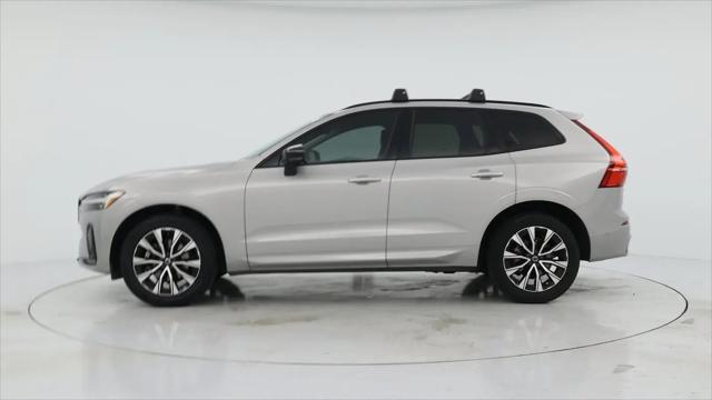 2023 Volvo XC60 B5 Plus Dark Theme
