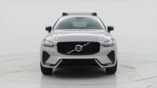 2023 Volvo XC60 B5 Plus Dark Theme