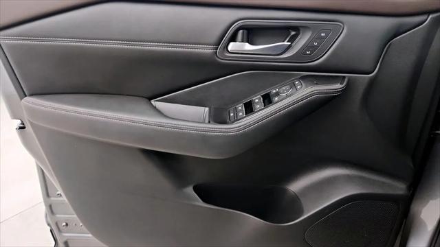 2023 Nissan Rogue SL Intelligent AWD