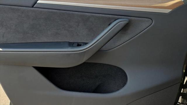 2024 Tesla Model Y Performance Dual Motor All-Wheel Drive