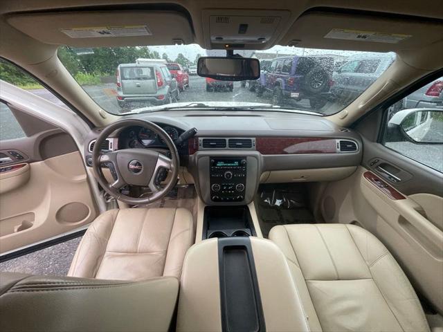 2011 GMC Yukon XL 1500 SLT 2011 GMC Yukon XL 1500 SLT