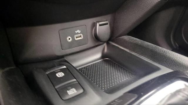 2022 Nissan Rogue Sport SL AWD Xtronic CVT