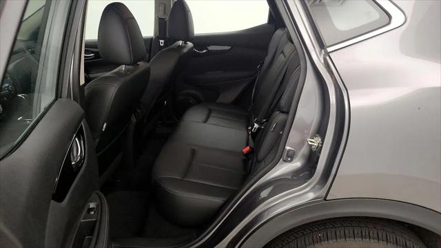 2022 Nissan Rogue Sport SL AWD Xtronic CVT