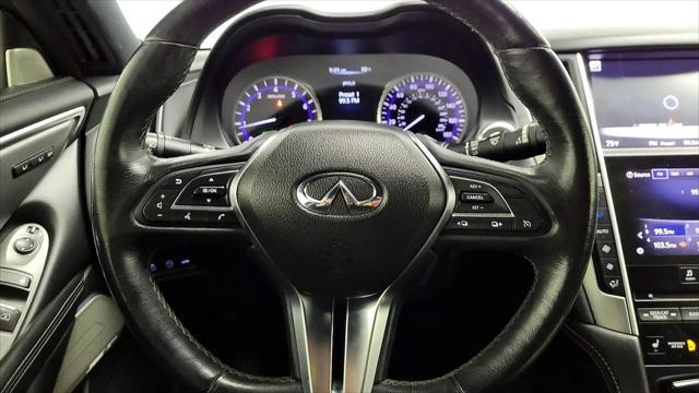 2017 INFINITI Q60 2.0t Premium