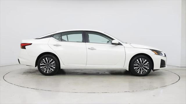 2023 Nissan Altima SV Intelligent AWD