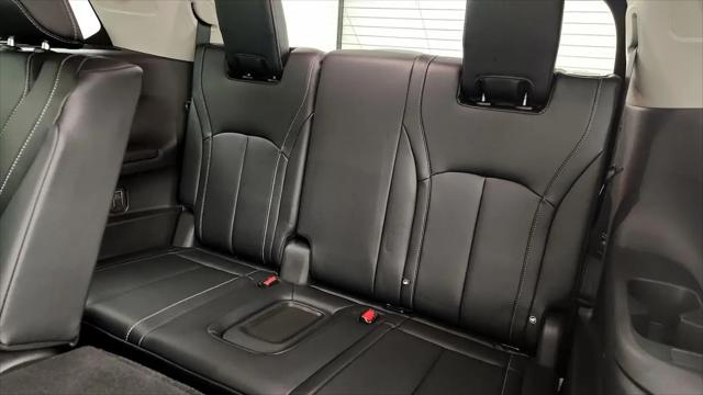 2023 INFINITI QX60 LUXE AWD
