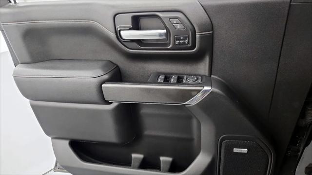 2022 GMC Sierra 1500 Limited 4WD Crew Cab Short Box AT4
