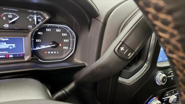 2022 GMC Sierra 1500 Limited 4WD Crew Cab Short Box AT4