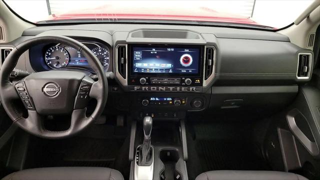 2025 Nissan Frontier Crew Cab SV 4x2