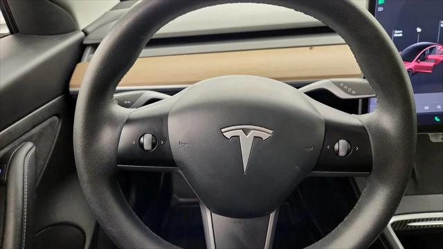 2021 Tesla Model 3 Standard Range Plus Rear-Wheel Drive