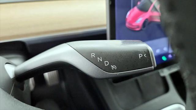2021 Tesla Model 3 Standard Range Plus Rear-Wheel Drive