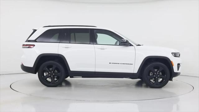 2025 Jeep Grand Cherokee Altitude X 4x2