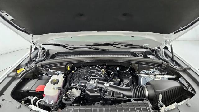 2025 Jeep Grand Cherokee Altitude X 4x2
