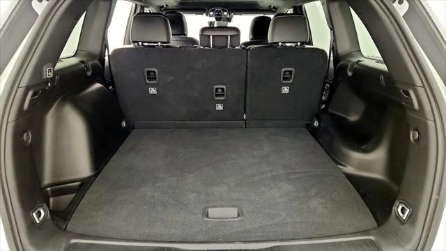 2025 Jeep Grand Cherokee Altitude X 4x2