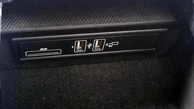 2020 Mercedes-Benz C-CLASS C 300 C 300