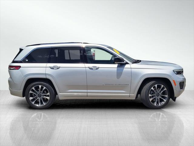 2022 Jeep Grand Cherokee Overland 4x4