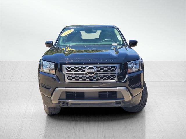 2022 Nissan Frontier Crew Cab SV 4x4