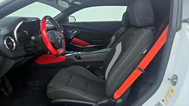 2022 Chevrolet Camaro RWD Coupe 1LT