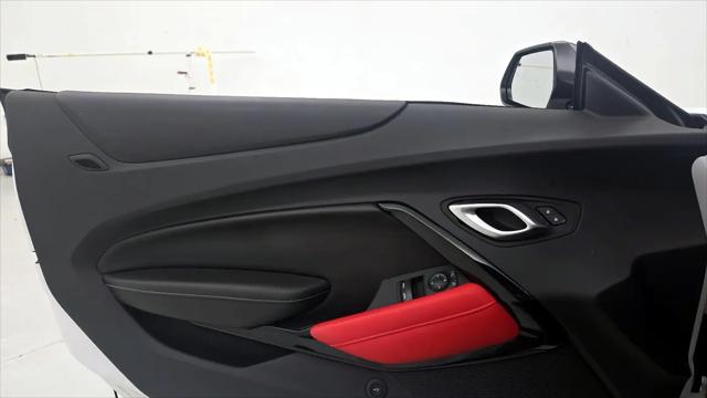 2022 Chevrolet Camaro RWD Coupe 1LT