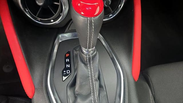 2022 Chevrolet Camaro RWD Coupe 1LT