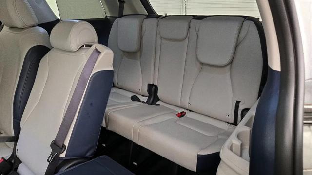 2025 Kia Carnival MPV SX