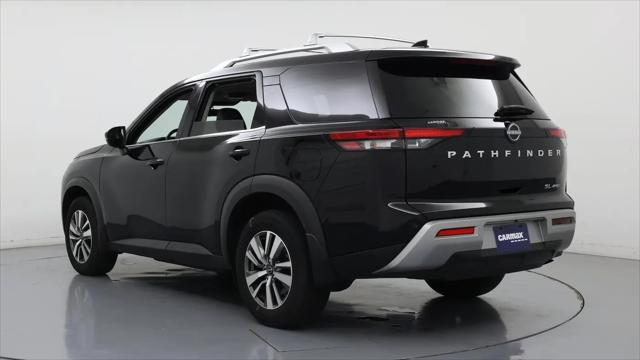 2023 Nissan Pathfinder SL 4WD