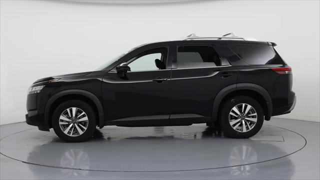 2023 Nissan Pathfinder SL 4WD