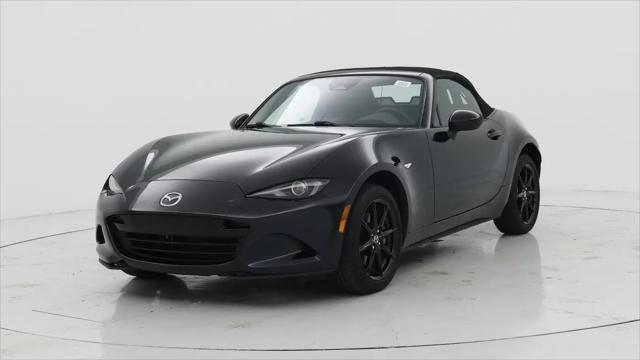 2025 Mazda MX-5 Sport