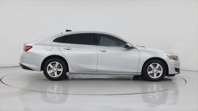 2022 Chevrolet Malibu FWD 1FL