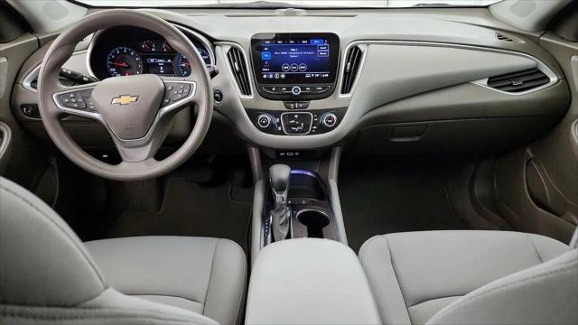 2022 Chevrolet Malibu FWD 1FL