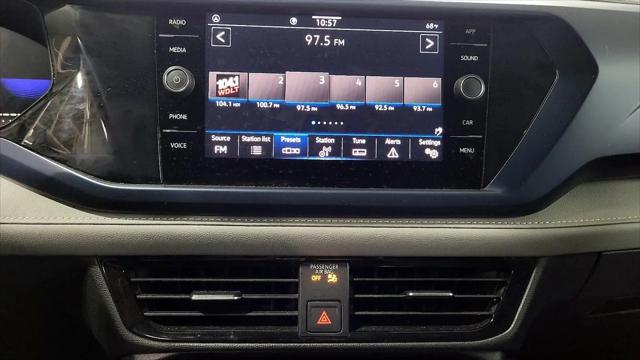2024 Volkswagen Taos 1.5T SE