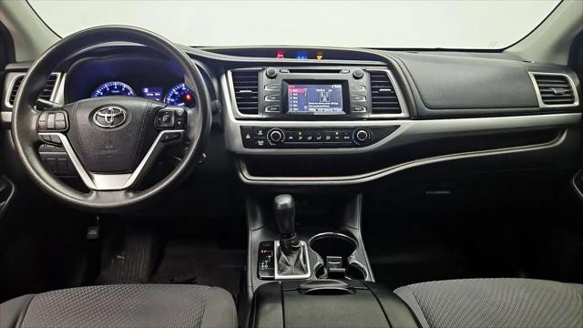 2018 Toyota Highlander LE