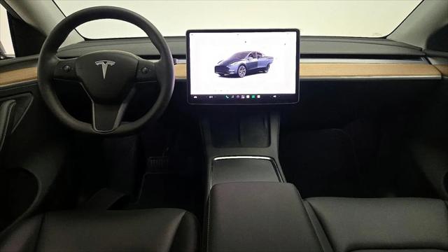 2025 Tesla Model Y Long Range Dual Motor Rear-Wheel Drive