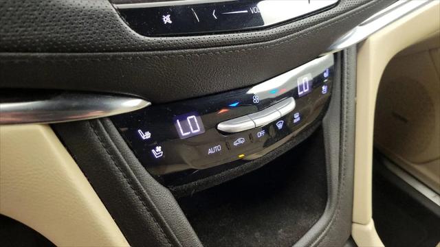 2018 Cadillac XT5 Premium Luxury