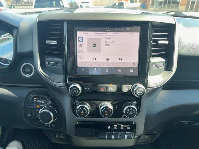 2026 Ram 1500 Warlock Crew Cab 4x4 5'7" Box